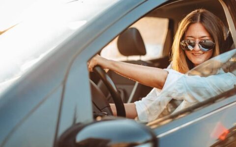 アメリカでは車で散歩する?